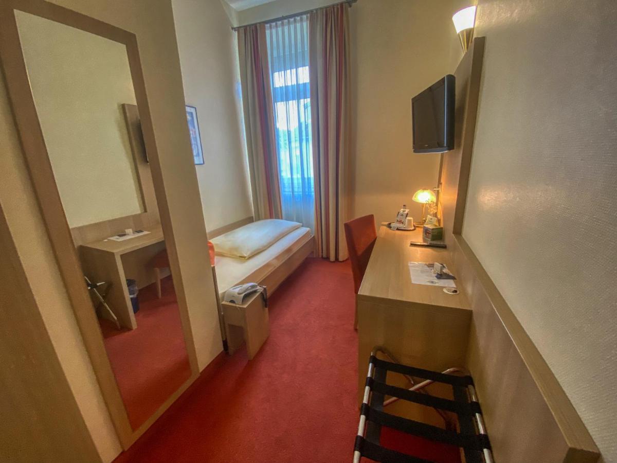 City Partner Hotel Berliner Hof Karlsruhe Eksteriør bilde
