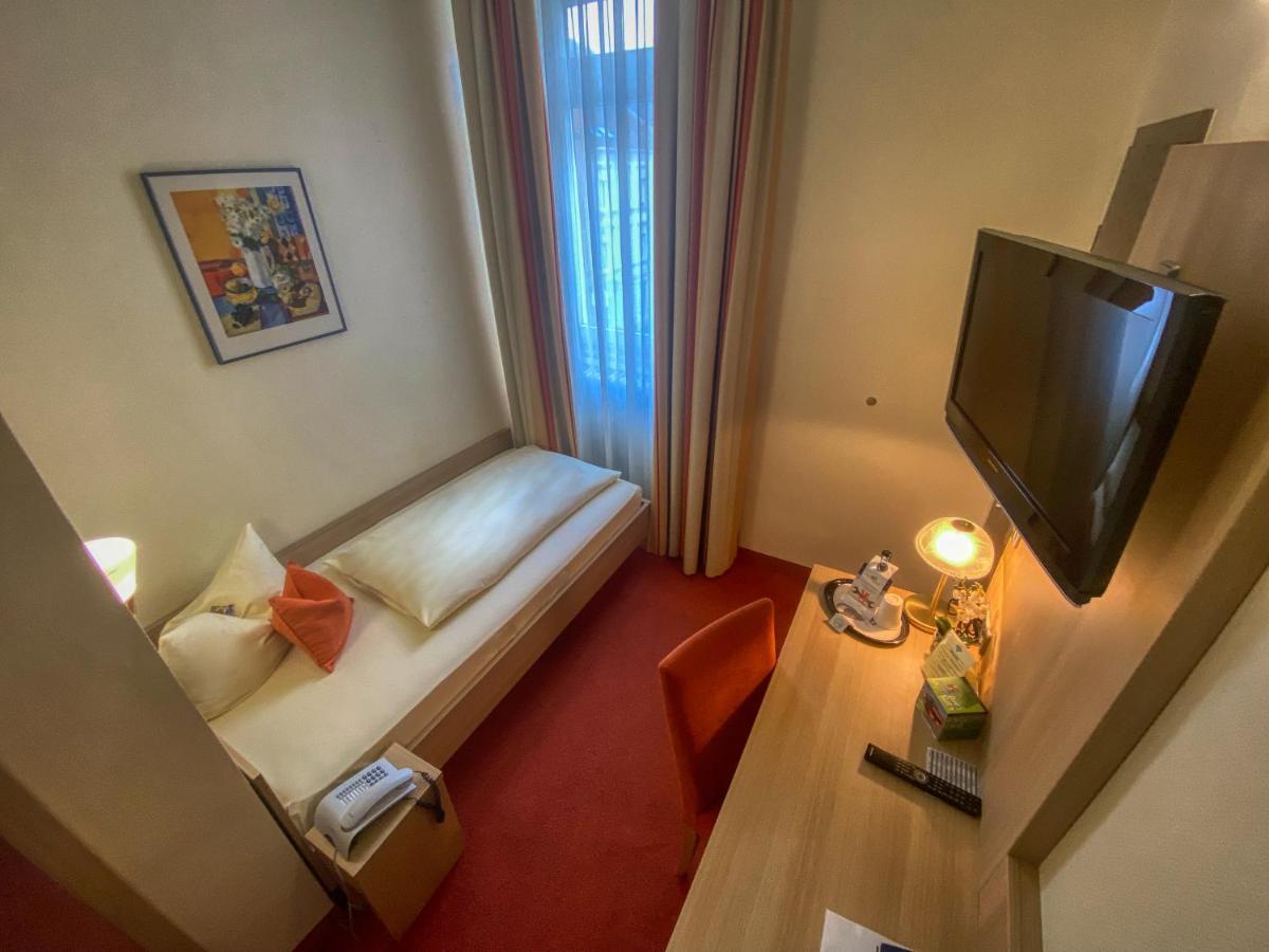 City Partner Hotel Berliner Hof Karlsruhe Eksteriør bilde